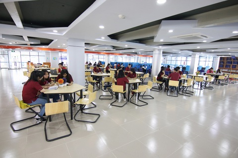 Lời cam kết từ trường ĐH Nguyễn Tất Thành - Ảnh 2. Lời cam kết từ trường ĐH Nguyễn Tất Thành - Ảnh 2.