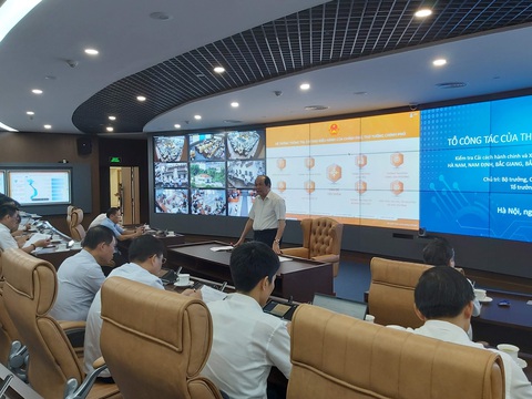 Bộ trưởng Mai Tiến Dũng: Văn bản điện tử mà vẫn phải có giấy đi kèm tốn kém gấp đôi - Ảnh 1. Bộ trưởng Mai Tiến Dũng: Văn bản điện tử mà vẫn phải có giấy đi kèm tốn kém gấp đôi - Ảnh 1.