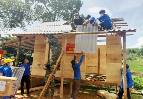 Phòng chống COVID-19: niềm tin từ biên giới - Ảnh 4. Phòng chống COVID-19: niềm tin từ biên giới - Ảnh 4.