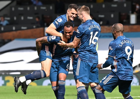 Tân binh Willian lập cú đúp kiến tạo, Arsenal thắng dễ ngày khai mạc Premier League - Ảnh 3. Tân binh Willian lập cú đúp kiến tạo, Arsenal thắng dễ ngày khai mạc Premier League - Ảnh 3.