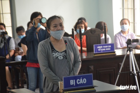 Nhân siêu nhân và nhóm móc túi khách đi xe buýt trước Suối Tiên hầu tòa - Ảnh 3. Nhân siêu nhân và nhóm móc túi khách đi xe buýt trước Suối Tiên hầu tòa - Ảnh 3.