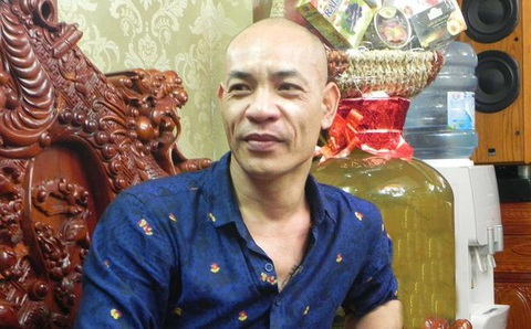 Dũng trọc và 4 người bị tạm giữ vì tổ chức sử dụng ma túy trong quán karaoke - Ảnh 3. Dũng trọc và 4 người bị tạm giữ vì tổ chức sử dụng ma túy trong quán karaoke - Ảnh 3.