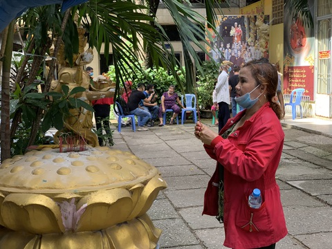 Chùa Kỳ Quang 2: 407 hũ tro cốt được nhận diện thành công trong đợt 1 - Ảnh 2. Chùa Kỳ Quang 2: 407 hũ tro cốt được nhận diện thành công trong đợt 1 - Ảnh 2.