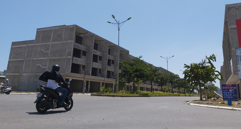 Đất Đà Nẵng rớt giá thê thảm, nhiều người vỡ nợ - Ảnh 2. Đất Đà Nẵng rớt giá thê thảm, nhiều người vỡ nợ - Ảnh 2.