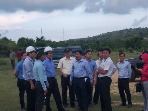 35 nhà thầu trong nước hợp vốn đấu thầu làm cao tốc Vĩnh Hảo - Phan Thiết - Ảnh 2. 35 nhà thầu trong nước hợp vốn đấu thầu làm cao tốc Vĩnh Hảo - Phan Thiết - Ảnh 2.