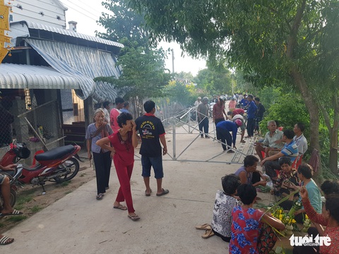 Sau vụ 5 trẻ nhỏ chết đuối, tỉnh An Giang tuyên bố sẽ phổ cập bơi - Ảnh 1. Sau vụ 5 trẻ nhỏ chết đuối, tỉnh An Giang tuyên bố sẽ phổ cập bơi - Ảnh 1.