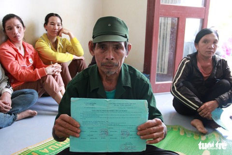 Công an vào cuộc vụ tiền hỗ trợ COVID-19 lạc vào túi nhà giàu - Ảnh 1. Công an vào cuộc vụ tiền hỗ trợ COVID-19 lạc vào túi nhà giàu - Ảnh 1.