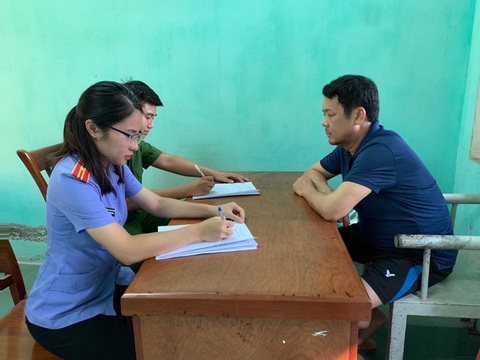 Khởi tố giám đốc công ty bảo vệ dọa ‘bắn vỡ sọ’ tài xế xe tải - Ảnh 1. Khởi tố giám đốc công ty bảo vệ dọa ‘bắn vỡ sọ’ tài xế xe tải - Ảnh 1.