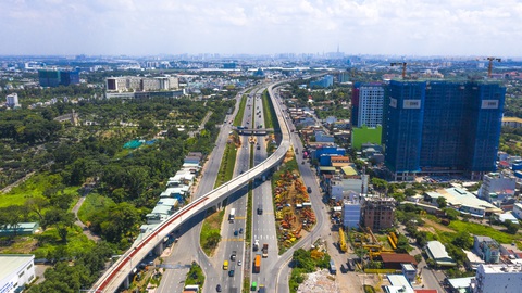 Xây dựng thành phố Thủ Đức: Người dân đi lại bằng giao thông công cộng - Ảnh 1. Xây dựng thành phố Thủ Đức: Người dân đi lại bằng giao thông công cộng - Ảnh 1.