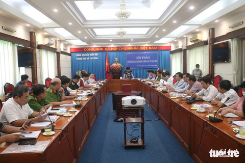 Góp ý sửa Luật phòng chống ma túy: Người sau cai nghiện rất dễ tái nghiện - Ảnh 1. Góp ý sửa Luật phòng chống ma túy: Người sau cai nghiện rất dễ tái nghiện - Ảnh 1.