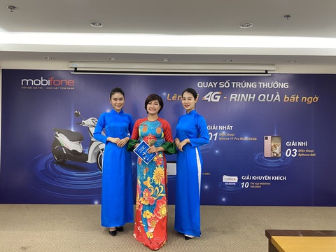 Mobifone quay số trúng thưởng chương trình Lên đời 4G, rinh quà bất ngờ - Ảnh 1. Mobifone quay số trúng thưởng chương trình Lên đời 4G, rinh quà bất ngờ - Ảnh 1.