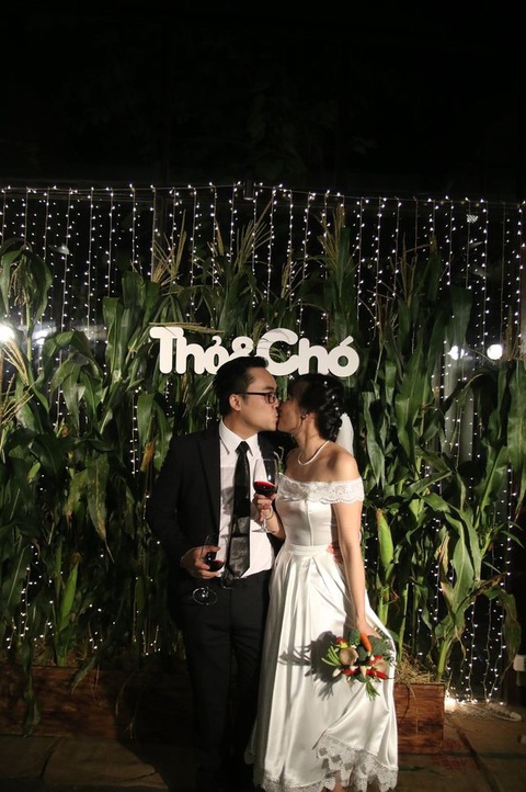 Đám cưới xanh: hoa, đồ trang trí làm từ... rau củ quả - Ảnh 1. Đám cưới xanh: hoa, đồ trang trí làm từ... rau củ quả - Ảnh 1.