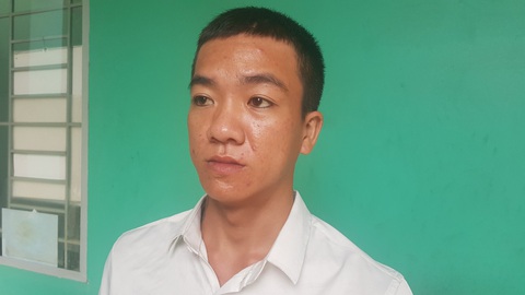 Nghĩ bị nhìn đểu, rút dao đâm thương vong 3 người ở đường Kinh Dương Vương - Ảnh 1. Nghĩ bị nhìn đểu, rút dao đâm thương vong 3 người ở đường Kinh Dương Vương - Ảnh 1.