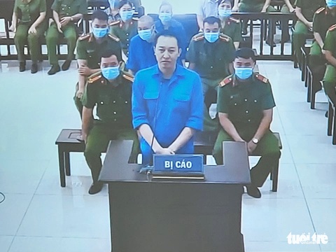 Xét xử vợ Đường Nhuệ cùng 4 cán bộ thao túng đấu giá đất - Ảnh 2. Xét xử vợ Đường Nhuệ cùng 4 cán bộ thao túng đấu giá đất - Ảnh 2.