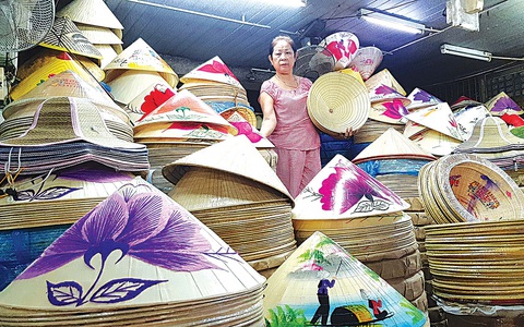Thăng trầm chiếc nón Việt - Ảnh 2. Thăng trầm chiếc nón Việt - Ảnh 2.