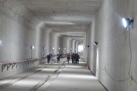 Chuyên gia đã nhập cảnh, tàu metro số 1 TP.HCM ngày 30-9 sẽ rời cảng về Việt Nam - Ảnh 1. Chuyên gia đã nhập cảnh, tàu metro số 1 TP.HCM ngày 30-9 sẽ rời cảng về Việt Nam - Ảnh 1.