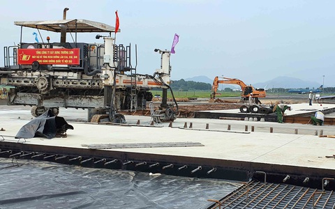 Tháng 12 bàn giao đường băng sân bay Nội Bài - Ảnh 1. Tháng 12 bàn giao đường băng sân bay Nội Bài - Ảnh 1.