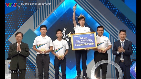 Ngày mai 20-9 chung kết Đường lên đỉnh Olympia: Kẻ tám lạng, người nửa cân - Ảnh 4. Ngày mai 20-9 chung kết Đường lên đỉnh Olympia: Kẻ tám lạng, người nửa cân - Ảnh 4.