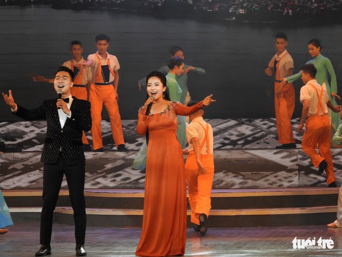 Tổ quốc tôi chưa đẹp thế bao giờ - Ảnh 4. Tổ quốc tôi chưa đẹp thế bao giờ - Ảnh 4.