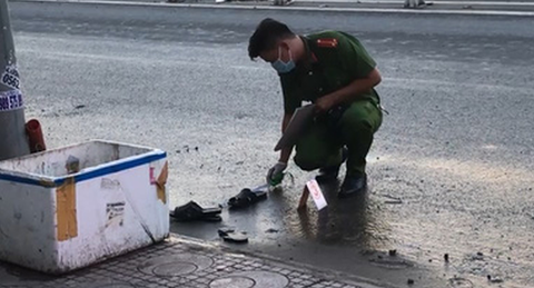 Mâu thuẫn trong lúc ăn uống, 3 người bị chém thương vong - Ảnh 1. Mâu thuẫn trong lúc ăn uống, 3 người bị chém thương vong - Ảnh 1.