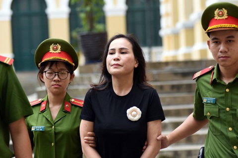 Ông Nguyễn Thành Tài lãnh án 8 năm tù, bà Lê Thị Thanh Thúy 5 năm tù - Ảnh 5. Ông Nguyễn Thành Tài lãnh án 8 năm tù, bà Lê Thị Thanh Thúy 5 năm tù - Ảnh 5.