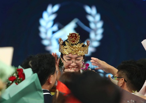 Nhà vô địch nữ Olympia: Đây là cả ước mơ, hành trình dài tích cóp hằng ngày - Ảnh 1. Nhà vô địch nữ Olympia: Đây là cả ước mơ, hành trình dài tích cóp hằng ngày - Ảnh 1.