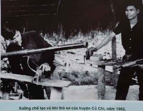 Khai mạc triển lãm kỷ niệm 75 năm ngày Nam bộ kháng chiến - Ảnh 8. Khai mạc triển lãm kỷ niệm 75 năm ngày Nam bộ kháng chiến - Ảnh 8.