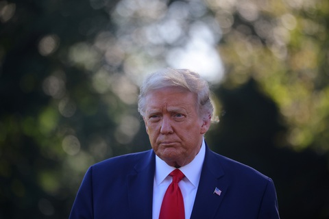 Ông Trump nói Trung Quốc phải chịu trách nhiệm thông tin sai về COVID-19 - Ảnh 1. Ông Trump nói Trung Quốc phải chịu trách nhiệm thông tin sai về COVID-19 - Ảnh 1.