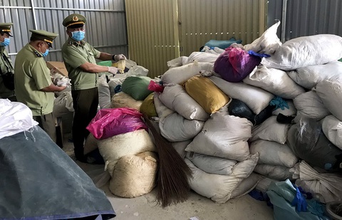 Phù phép chất thải y tế: quá nguy hiểm - Ảnh 1. Phù phép chất thải y tế: quá nguy hiểm - Ảnh 1.