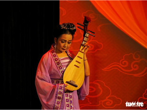 200 năm mất của đại thi hào Nguyễn Du: Thương nàng Kiều, khóc Hoạn Thư - Ảnh 2. 200 năm mất của đại thi hào Nguyễn Du: Thương nàng Kiều, khóc Hoạn Thư - Ảnh 2.