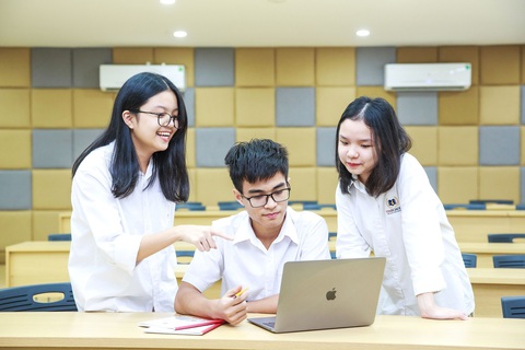 Lấy tín chỉ đại học ngay từ bậc THPT - Ảnh 1. Lấy tín chỉ đại học ngay từ bậc THPT - Ảnh 1.