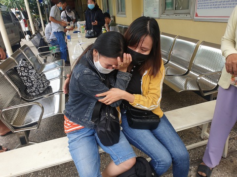 Ảnh còn nói một xíu nữa anh về rồi hai vợ chồng mình nấu cơm ăn, vậy mà... - Ảnh 2. Ảnh còn nói một xíu nữa anh về rồi hai vợ chồng mình nấu cơm ăn, vậy mà... - Ảnh 2.