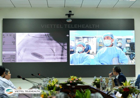 Tập thể Viettel ủng hộ 19 tỉ đồng xây dụng trung tâm hội chẩn y tế từ xa - Ảnh 1. Tập thể Viettel ủng hộ 19 tỉ đồng xây dụng trung tâm hội chẩn y tế từ xa - Ảnh 1.