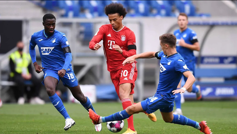 Thua đậm Hoffenheim, Bayern đứt mạch bất bại suốt 9 tháng - Ảnh 2. Thua đậm Hoffenheim, Bayern đứt mạch bất bại suốt 9 tháng - Ảnh 2.