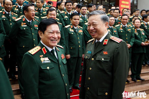Những hình ảnh khó quên tại Đại hội Đại biểu Đảng bộ Quân đội - Ảnh 11. Những hình ảnh khó quên tại Đại hội Đại biểu Đảng bộ Quân đội - Ảnh 11.