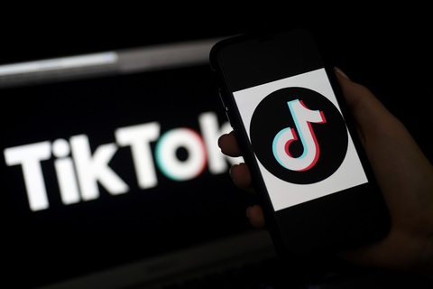Thẩm phán Mỹ chặn lệnh cấm tải ứng dụng TikTok của Tổng thống Trump - Ảnh 1. Thẩm phán Mỹ chặn lệnh cấm tải ứng dụng TikTok của Tổng thống Trump - Ảnh 1.