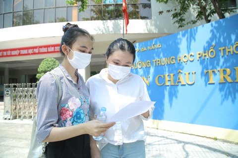 Phải tạo công bằng trong tuyển sinh đối với thí sinh thi đợt 1 và đợt 2 - Ảnh 6. Phải tạo công bằng trong tuyển sinh đối với thí sinh thi đợt 1 và đợt 2 - Ảnh 6.