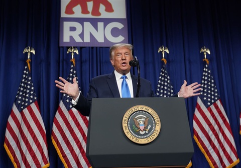 Vì sao ông Trump không ưa bỏ phiếu qua bưu điện? - Ảnh 1. Vì sao ông Trump không ưa bỏ phiếu qua bưu điện? - Ảnh 1.