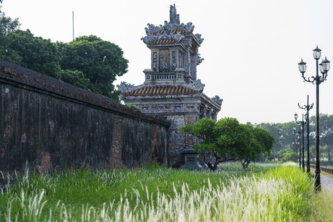 Lãng mạn mùa cỏ tranh xứ Huế - Ảnh 10. Lãng mạn mùa cỏ tranh xứ Huế - Ảnh 10.