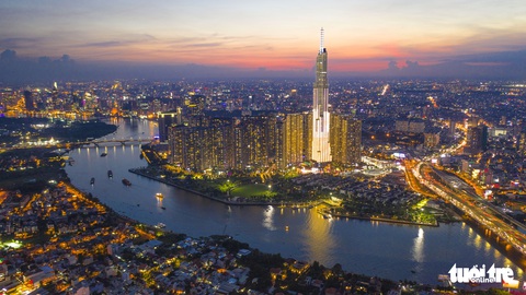 Ngắm Sài Gòn - thành phố hoa lệ bên những dòng sông - Ảnh 1. Ngắm Sài Gòn - thành phố hoa lệ bên những dòng sông - Ảnh 1.