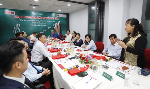 Trường nghề cam kết có việc làm - Ảnh 1. Trường nghề cam kết có việc làm - Ảnh 1.