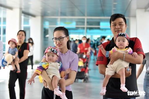 Trúc Nhi - Diệu Nhi đón Trung thu cùng hàng trăm bạn nhỏ - Ảnh 1. Trúc Nhi - Diệu Nhi đón Trung thu cùng hàng trăm bạn nhỏ - Ảnh 1.