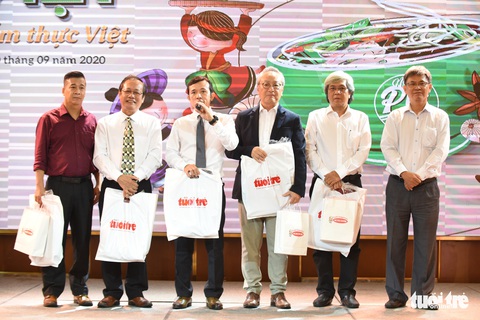 Ngày của Phở 12-12: Ngày hội thăng hoa ẩm thực Việt - Ảnh 11. Ngày của Phở 12-12: Ngày hội thăng hoa ẩm thực Việt - Ảnh 11.