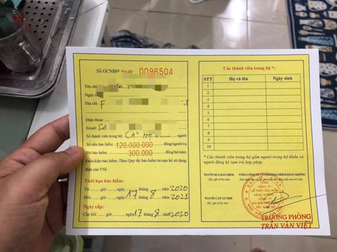 Tới nhà hách dịch ép người dân mua bảo hiểm điện - Ảnh 1. Tới nhà hách dịch ép người dân mua bảo hiểm điện - Ảnh 1.