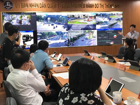 Quận 1 thí điểm điều hành đô thị thông minh ra sao? - Ảnh 1. Quận 1 thí điểm điều hành đô thị thông minh ra sao? - Ảnh 1.