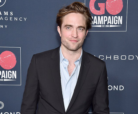 ‘Ma cà rồng’ Robert Pattinson mắc COVID-19, đoàn phim Batman phải dừng quay - Ảnh 1. ‘Ma cà rồng’ Robert Pattinson mắc COVID-19, đoàn phim Batman phải dừng quay - Ảnh 1.
