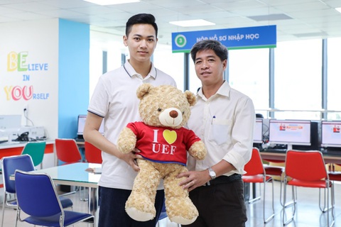 Câu chuyện học bổng vào đại học: Nguồn trợ lực tài chính ý nghĩa mùa COVID-19 - Ảnh 2. Câu chuyện học bổng vào đại học: Nguồn trợ lực tài chính ý nghĩa mùa COVID-19 - Ảnh 2.