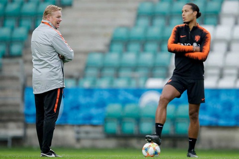 Bị Koeman bỏ rơi, Hà Lan sẽ ra sao? - Ảnh 1. Bị Koeman bỏ rơi, Hà Lan sẽ ra sao? - Ảnh 1.