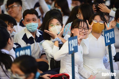 Gần 23 triệu học sinh cả nước khai giảng năm học mới - Ảnh 17. Gần 23 triệu học sinh cả nước khai giảng năm học mới - Ảnh 17.