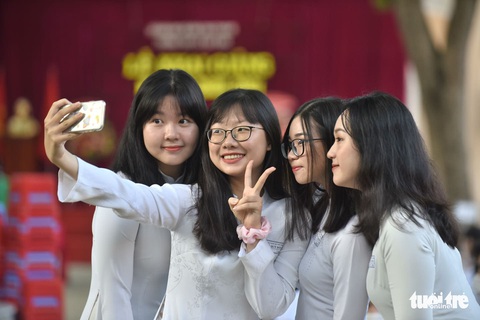 Gần 23 triệu học sinh cả nước khai giảng năm học mới - Ảnh 19. Gần 23 triệu học sinh cả nước khai giảng năm học mới - Ảnh 19.